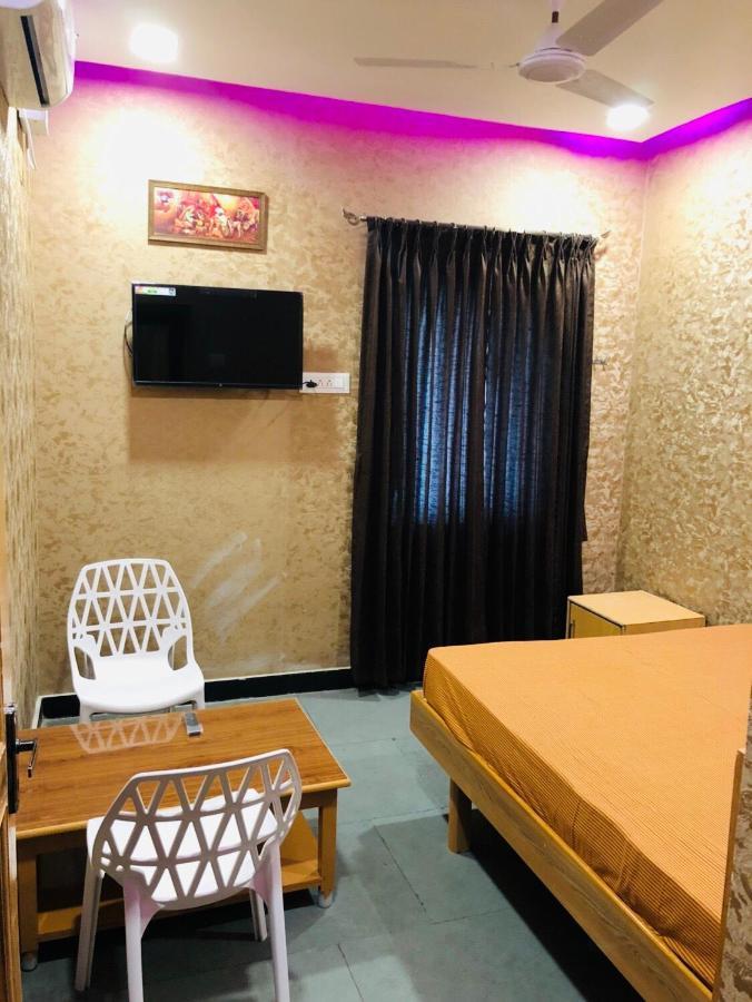 C M Hotel New Wodapatti Zewnętrze zdjęcie