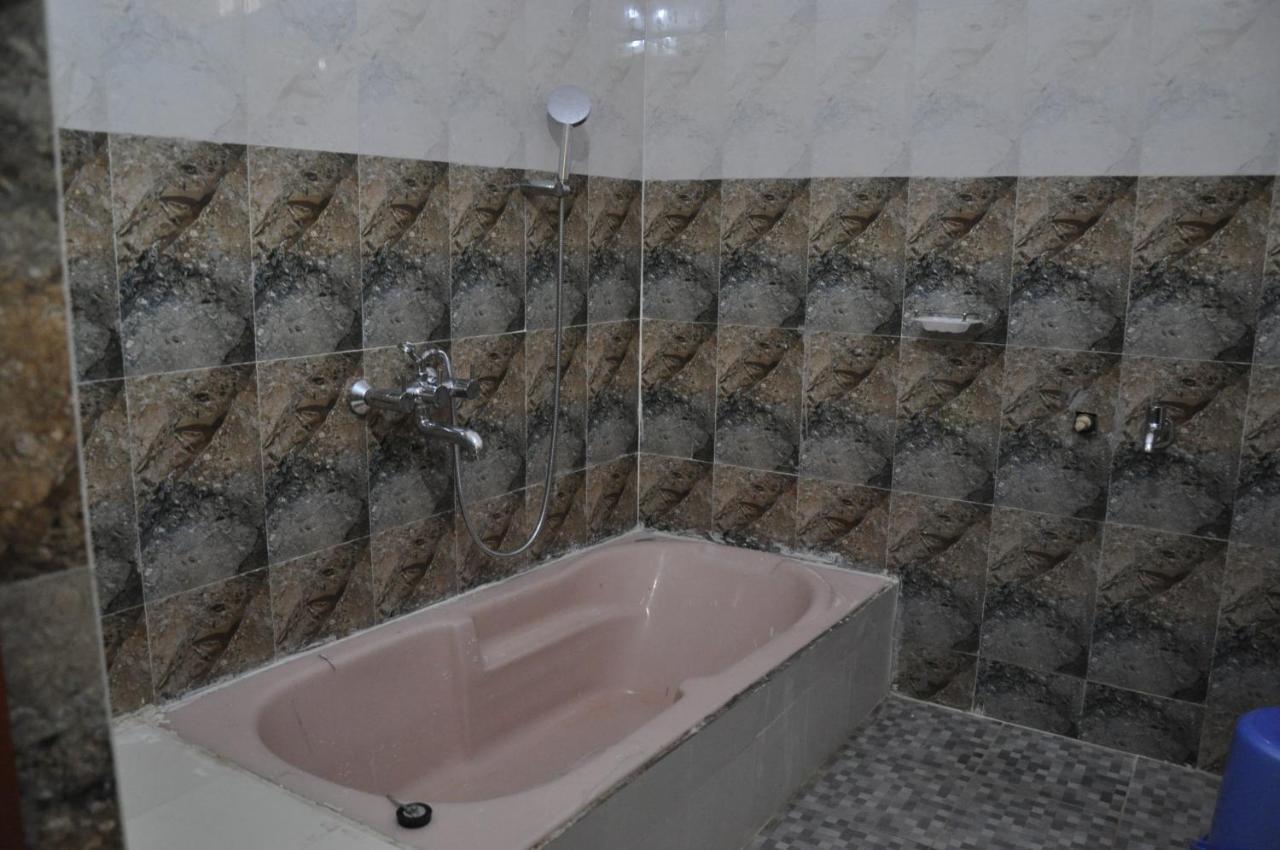 C M Hotel New Wodapatti Zewnętrze zdjęcie