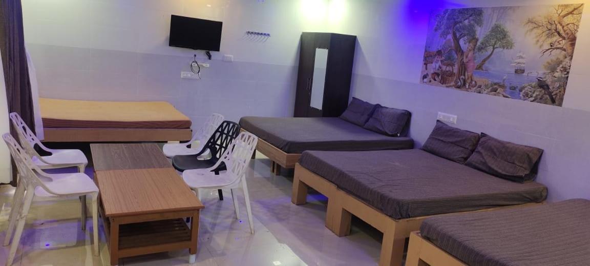 C M Hotel New Wodapatti Zewnętrze zdjęcie
